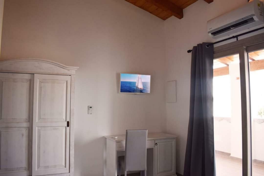 Corallo Rooms Budoni Exterior foto